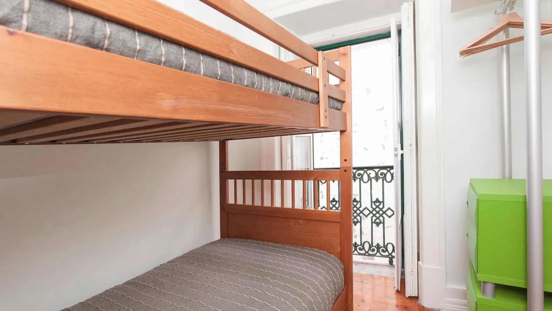 Appartement Whome Historical 2-Bed Alfama Charm Lissabon Portugal