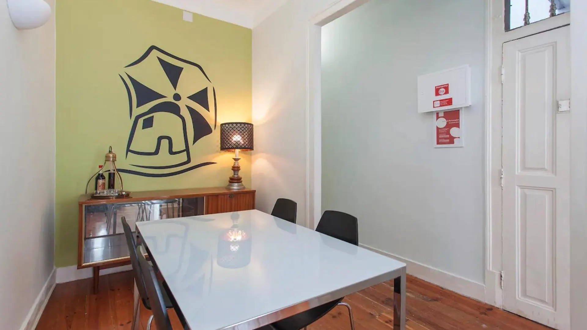 Whome Historical 2-Bed Alfama Charm Lissabon Appartement
