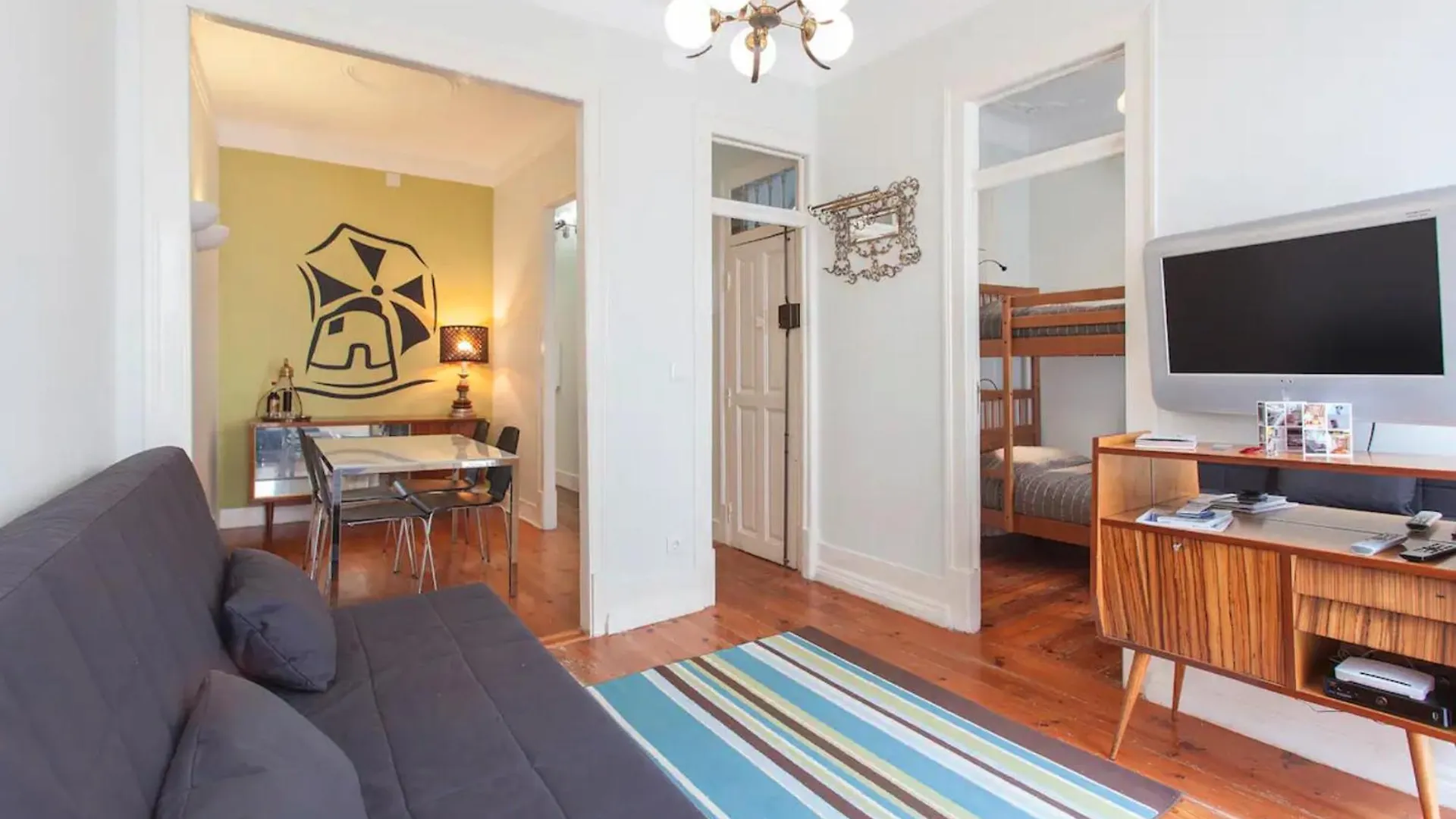 Whome Historical 2-Bed Alfama Charm Lissabon 0*,  Portugal